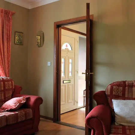 Woodview * Birr