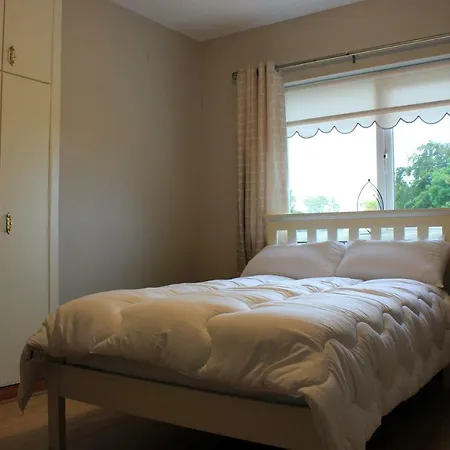 Woodview Semesterbostad *